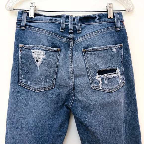 Sold - Picture 9 of 12